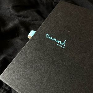 Diamond Supply Co. passport sleeve